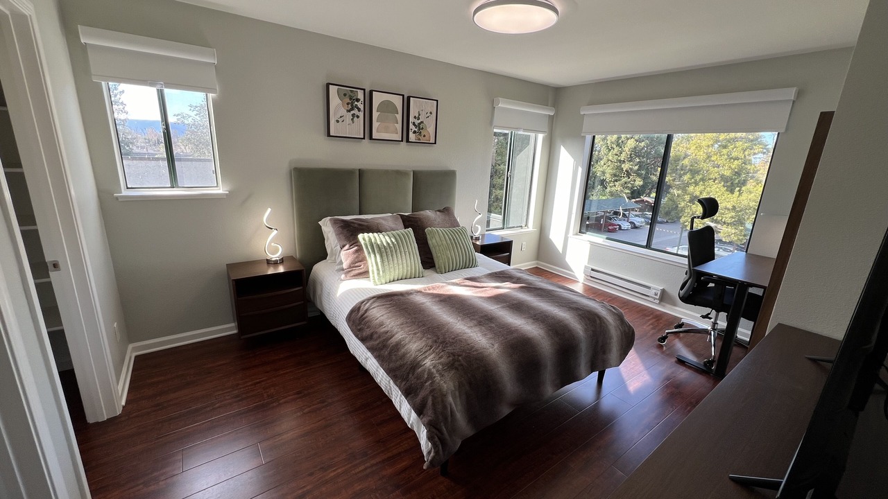 Photo of Bedroom in Willow Glen