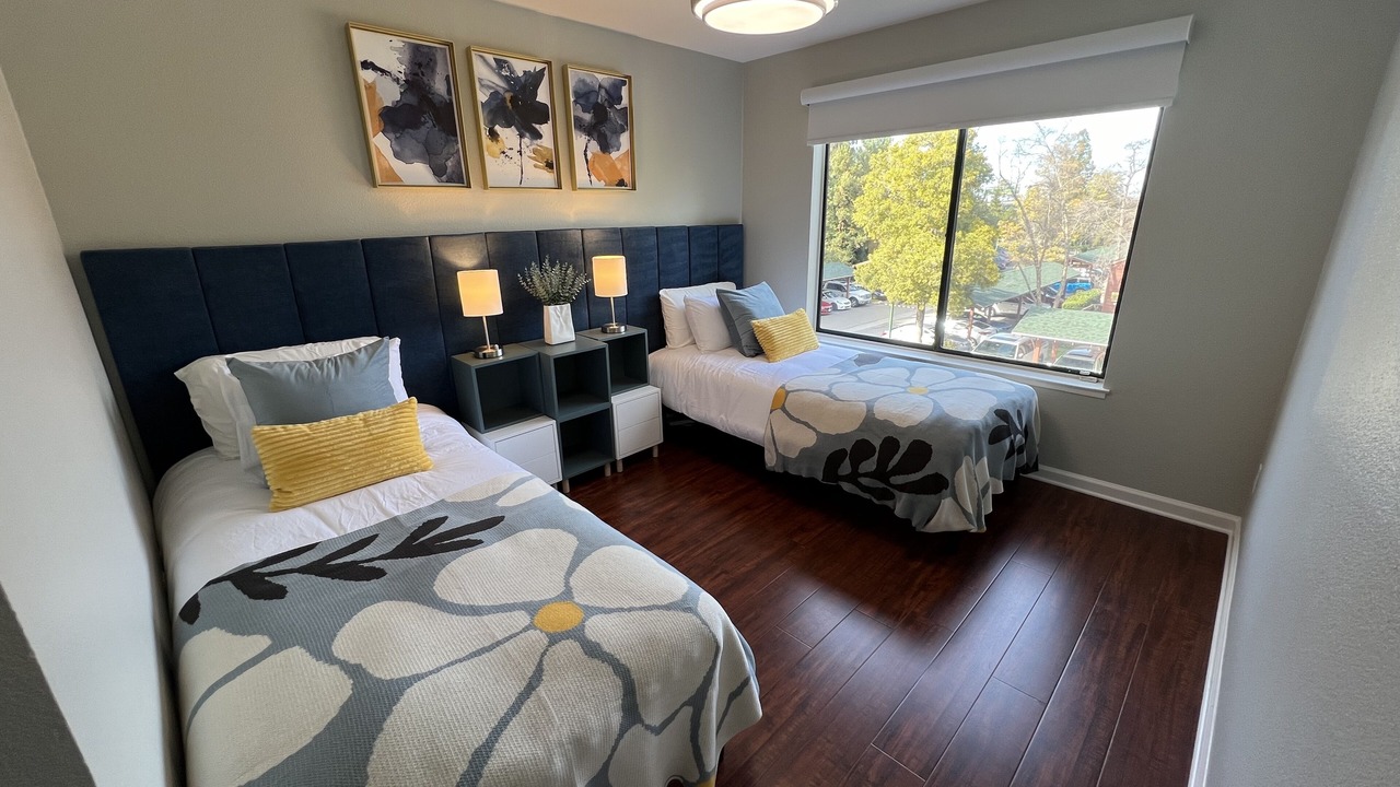Photo of Bedroom in Willow Glen