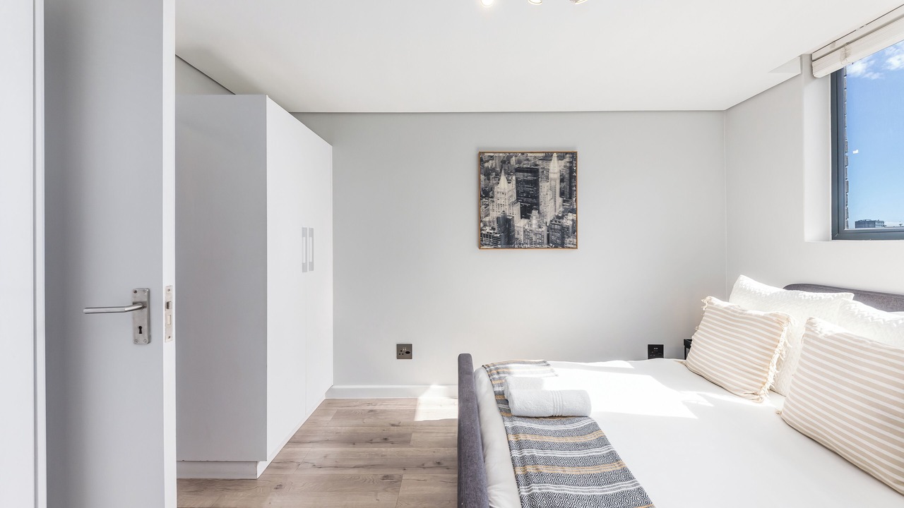 Photo of Bedroom in Cape Town City Centre