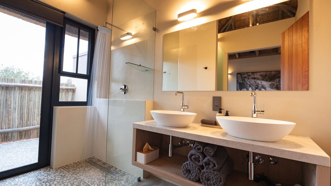 Photo of Bathroom in Hoedspruit