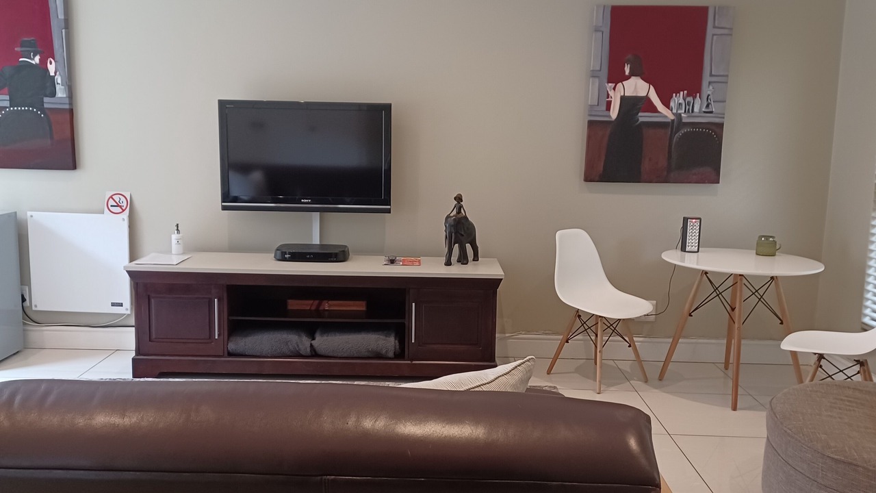 Photo of Livingroom in Lakeside