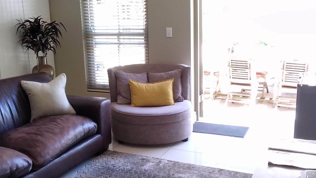 Photo of Livingroom in Lakeside