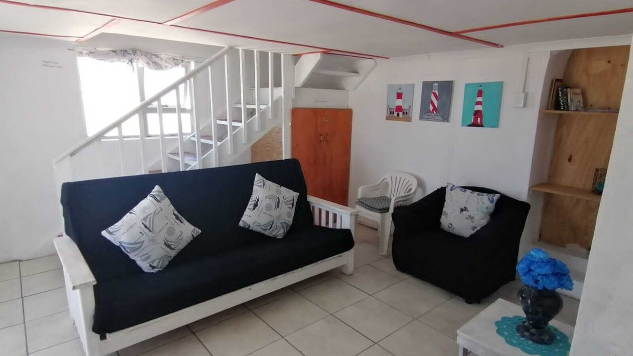 Photo of Livingroom in Waenhuiskrans