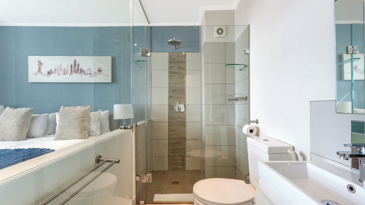 Photo of Bathroom in Greater Johannesburg Metropolitan Area