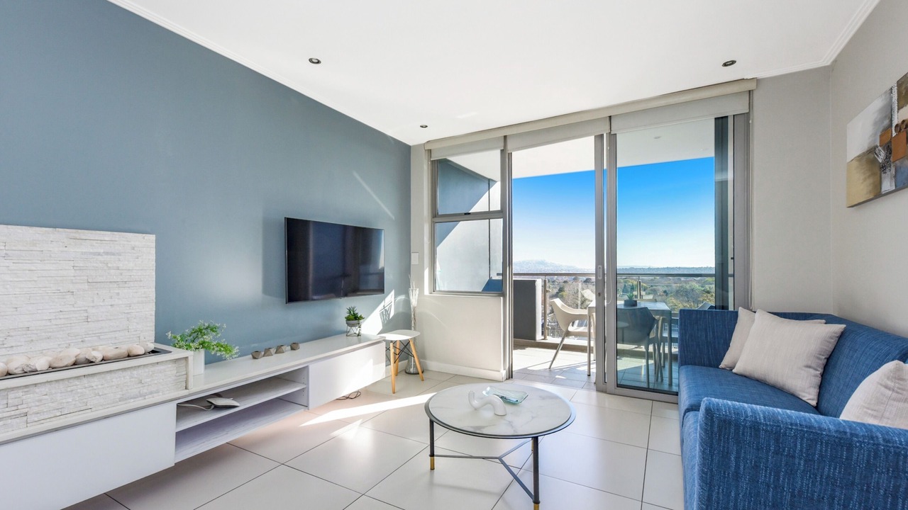 Photo of Livingroom in Greater Johannesburg Metropolitan Area