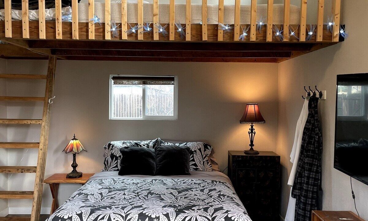 Photo of Bedroom in Middletown