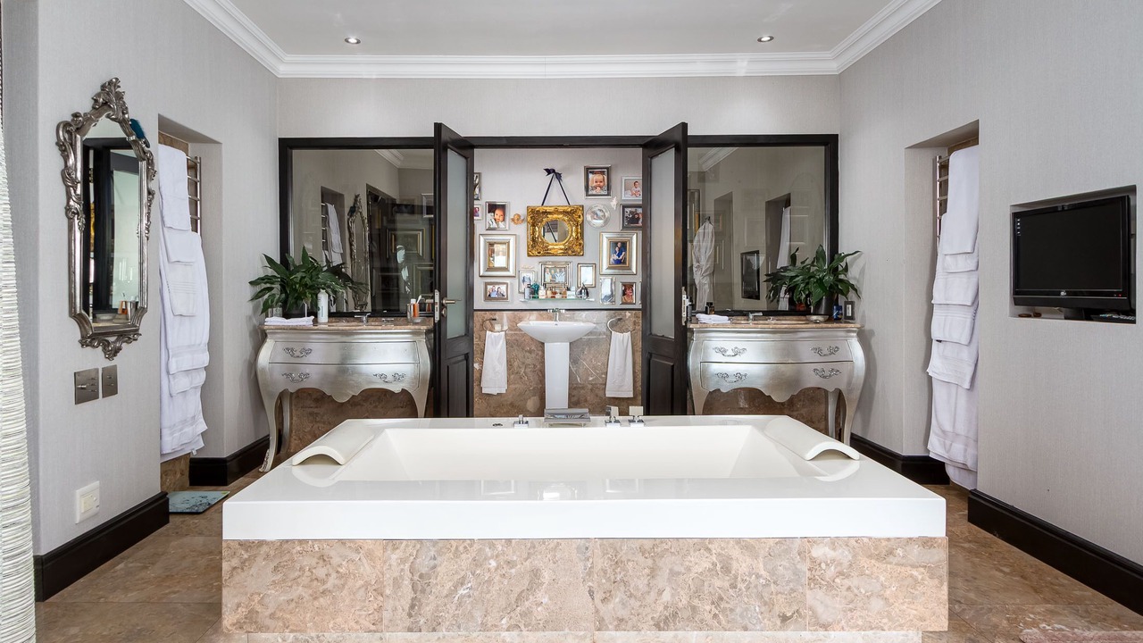 Photo of Bathroom in Hout Bay