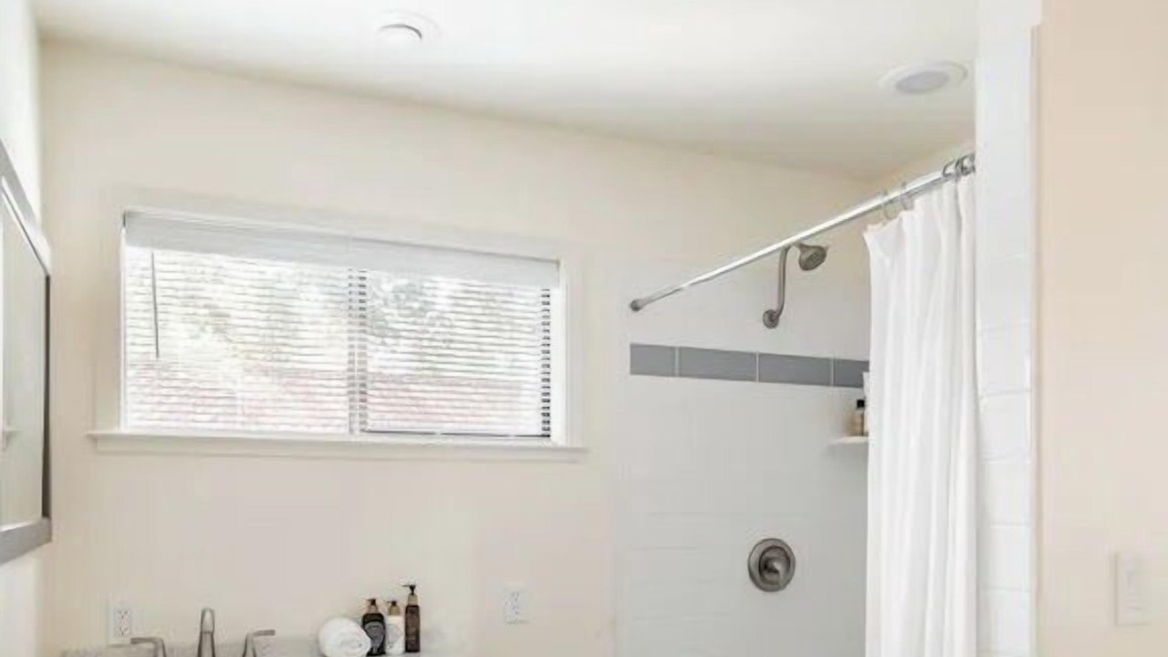 Photo of Bathroom in Fetters Hot Springs-Agua Caliente
