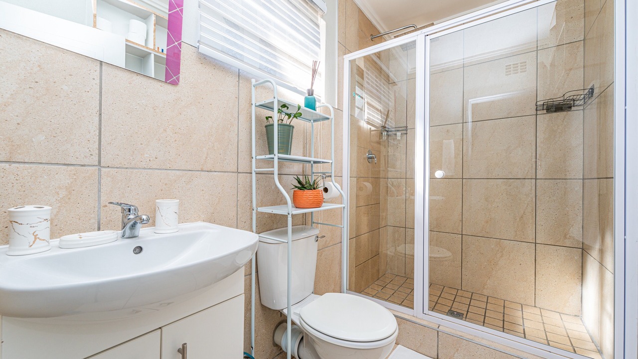 Photo of Bathroom in Greater Johannesburg Metropolitan Area