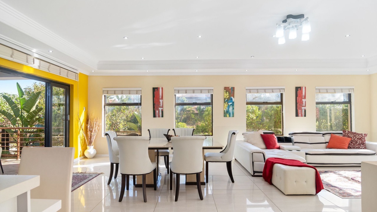 Photo of Livingroom in Westbrook
