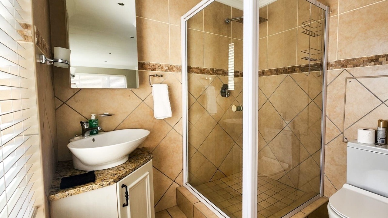 Photo of Bathroom in Jeffreys Bay