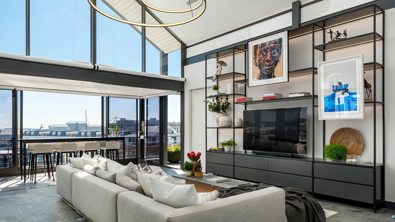 Photo of Livingroom in Victoria and Alfred Waterfront