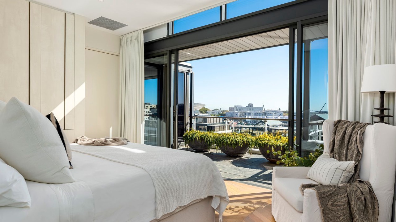 Photo of Bedroom in Victoria and Alfred Waterfront