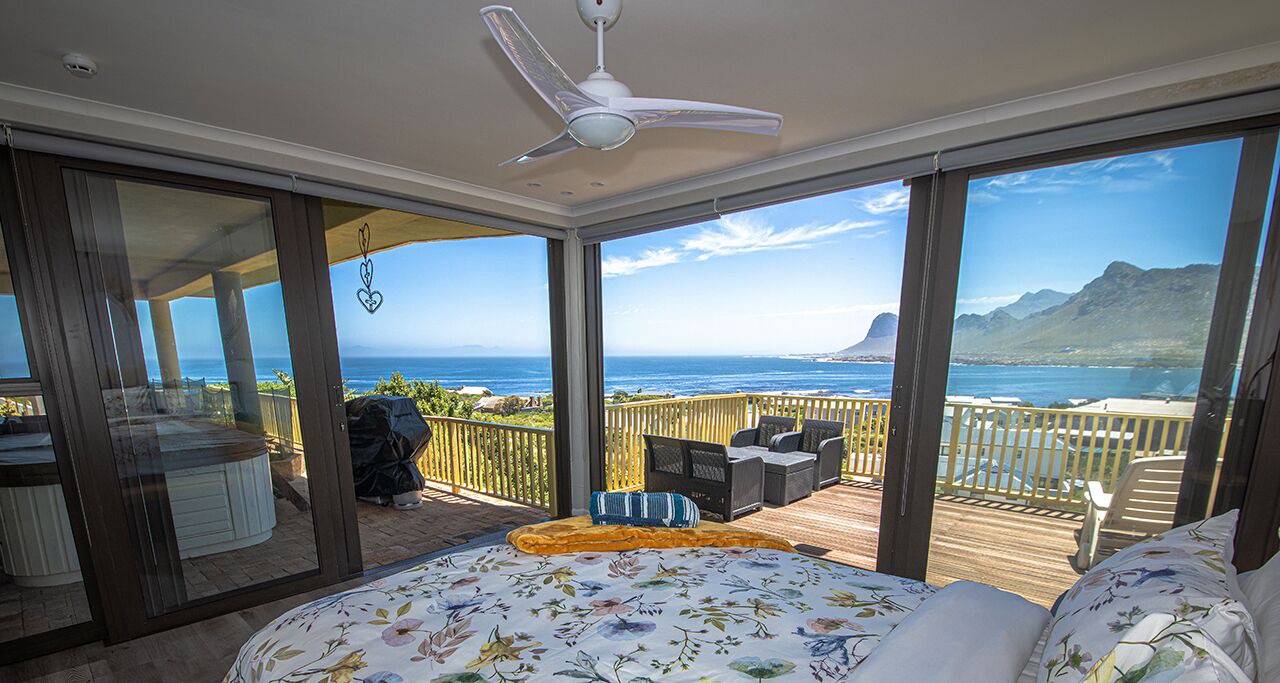 Photo of Others in Pringle Bay