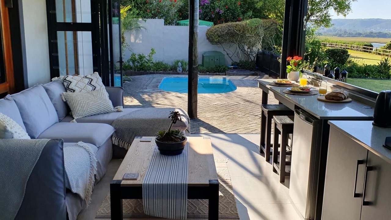 Photo of Outdoor in Old Place