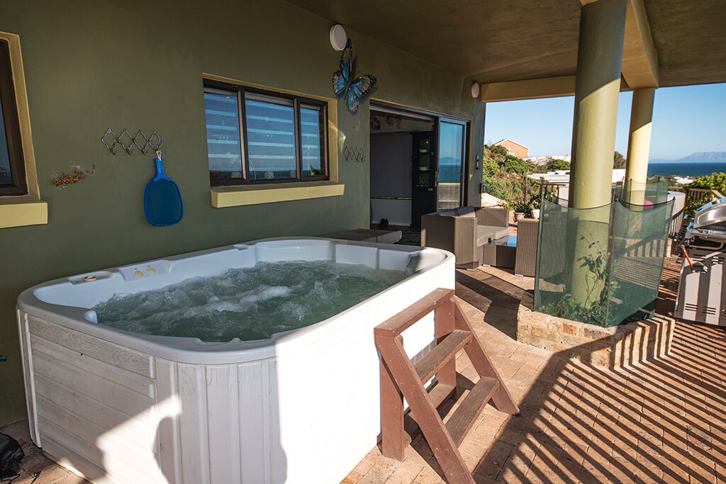 Photo of Others in Pringle Bay