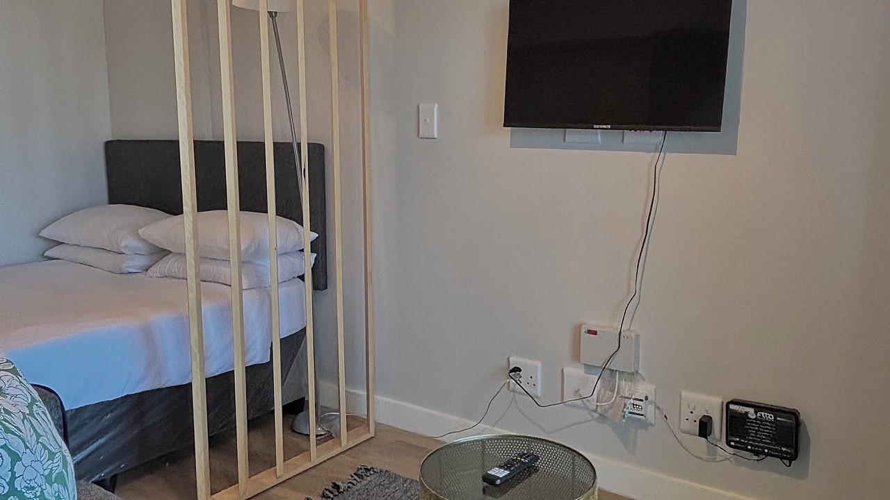 Photo of Bedroom in Claremont