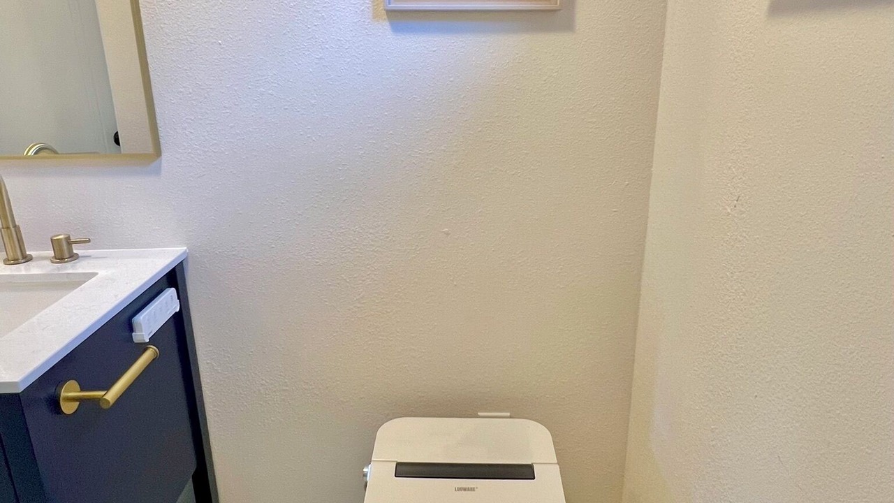 Photo of Bathroom in Freestone