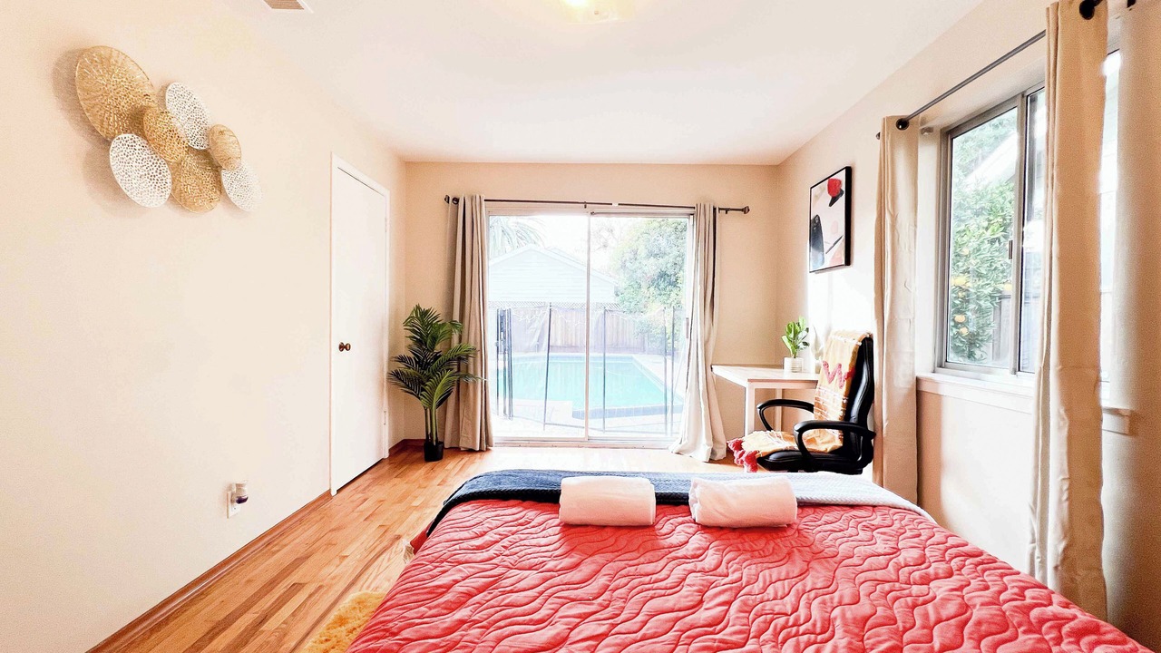 Photo of Bedroom in Los Gatos