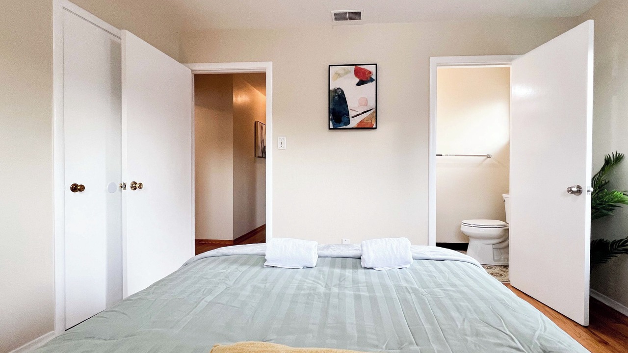 Photo of Bedroom in Los Gatos