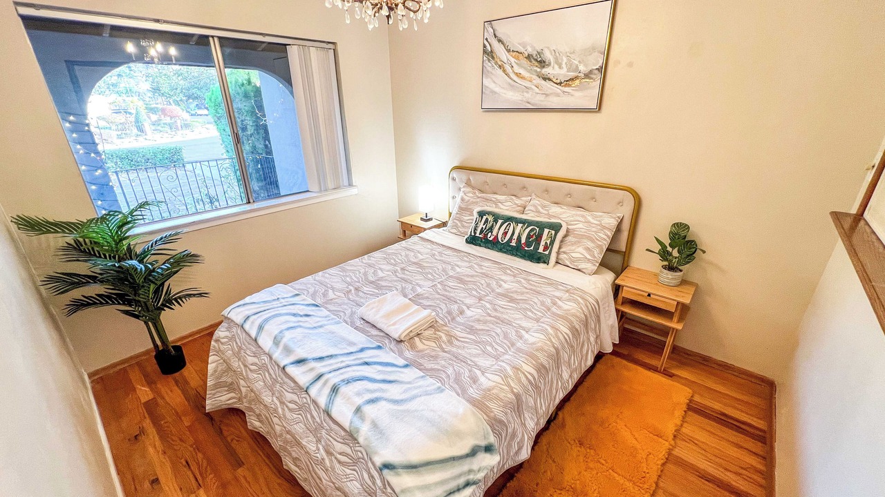Photo of Bedroom in Los Gatos