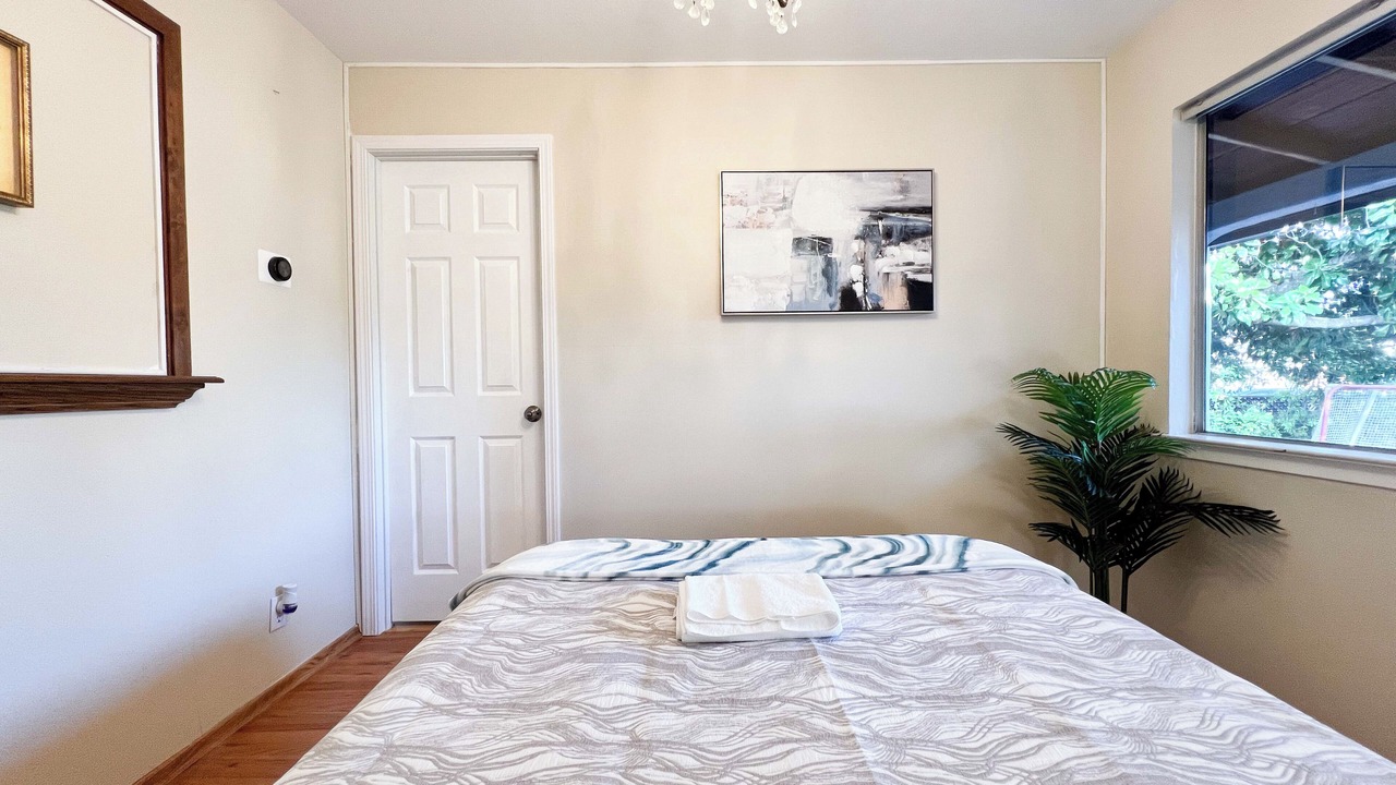 Photo of Bedroom in Los Gatos
