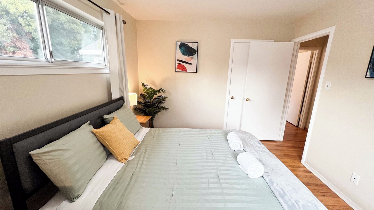Photo of Bedroom in Los Gatos