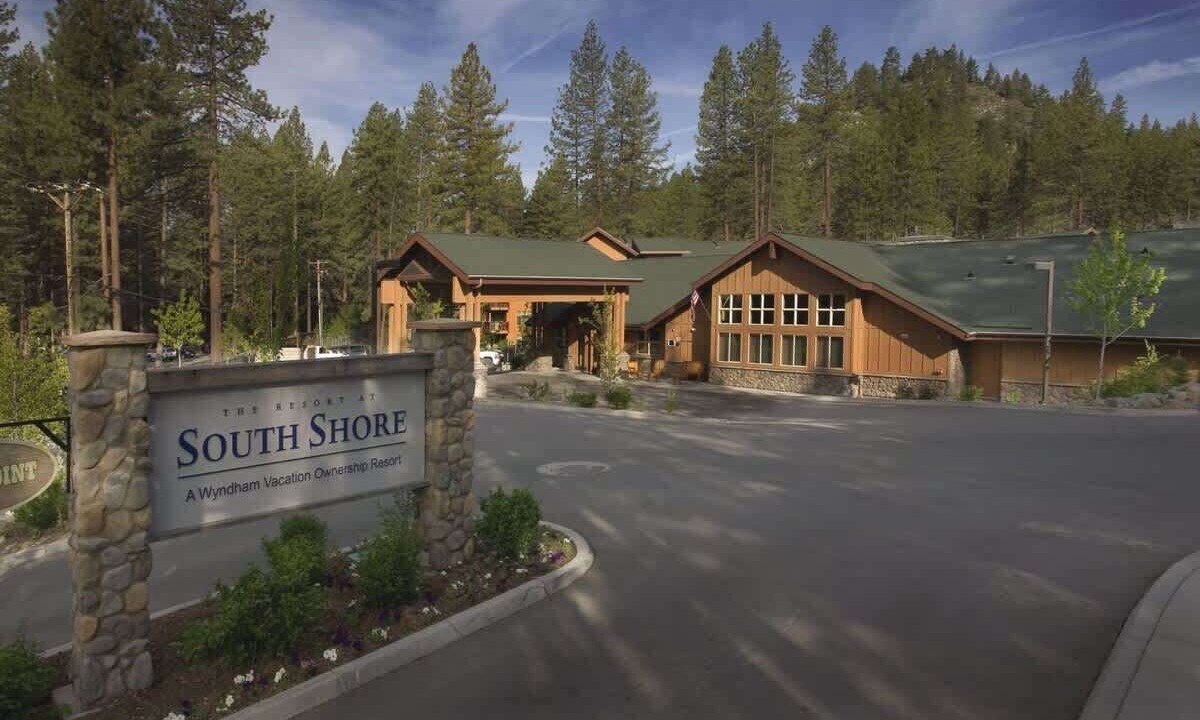 Photo of Outdoor in Round Hill Village