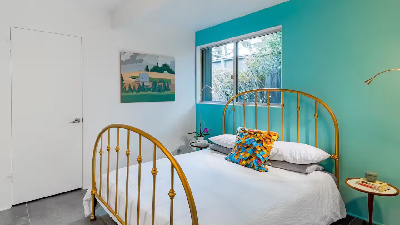 Photo of Bedroom in Highlands-Baywood Park