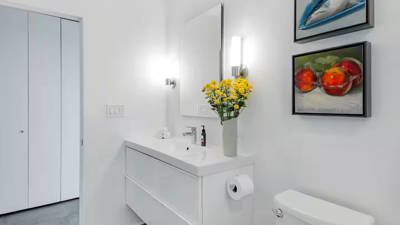 Photo of Bathroom in Highlands-Baywood Park