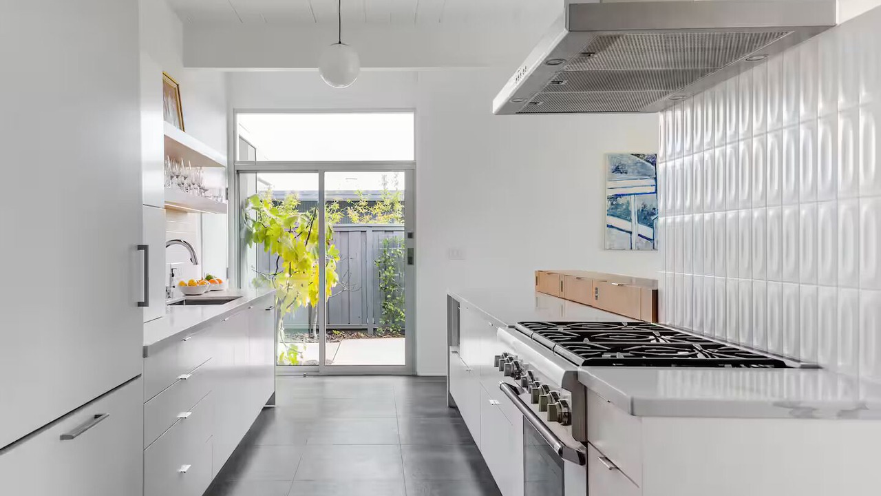 Photo of Kitchen in Highlands-Baywood Park
