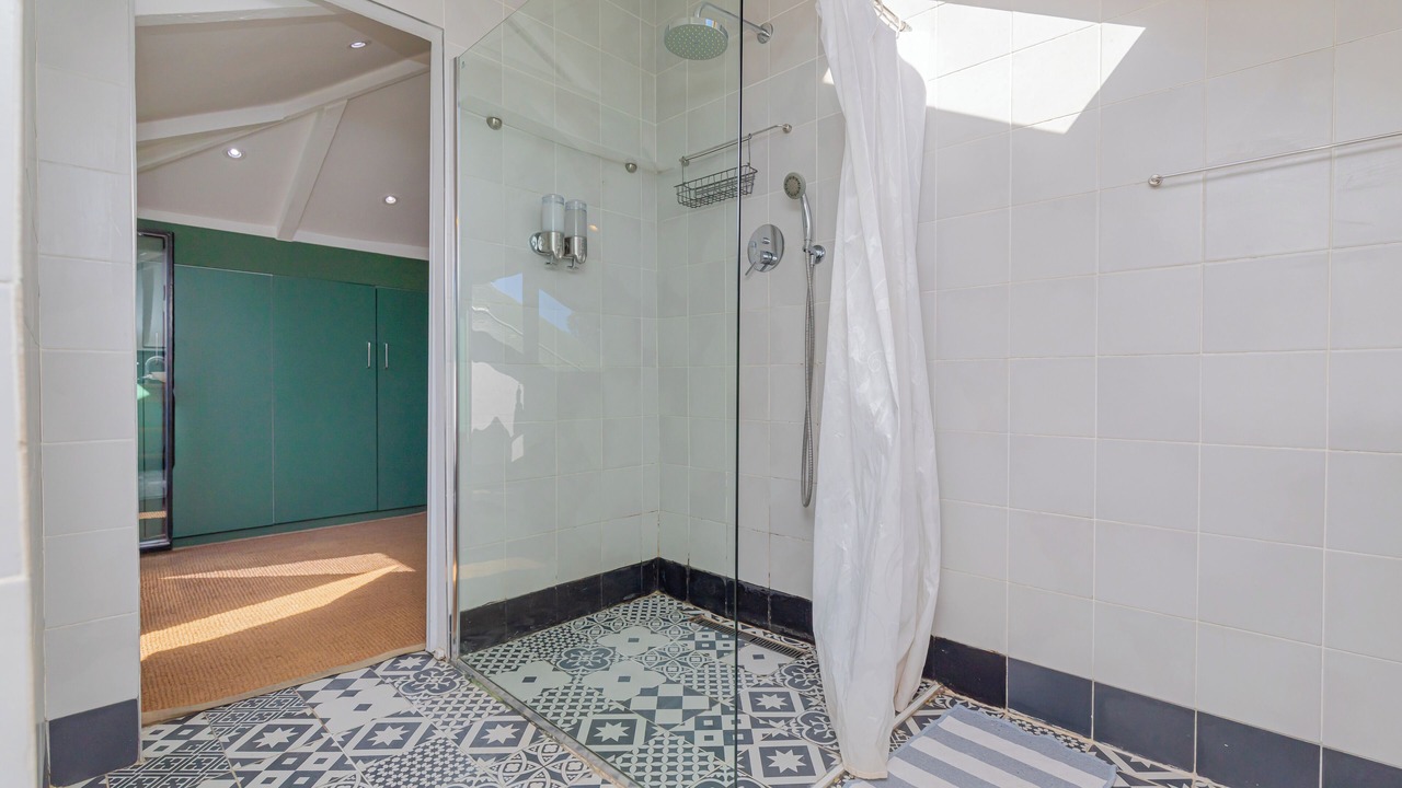 Photo of Bathroom in Salt River