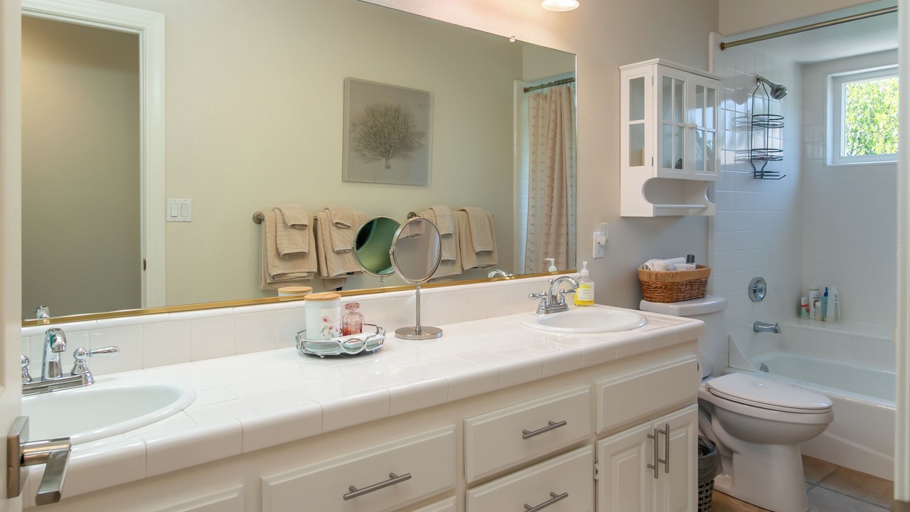 Photo of Bathroom in Folsom
