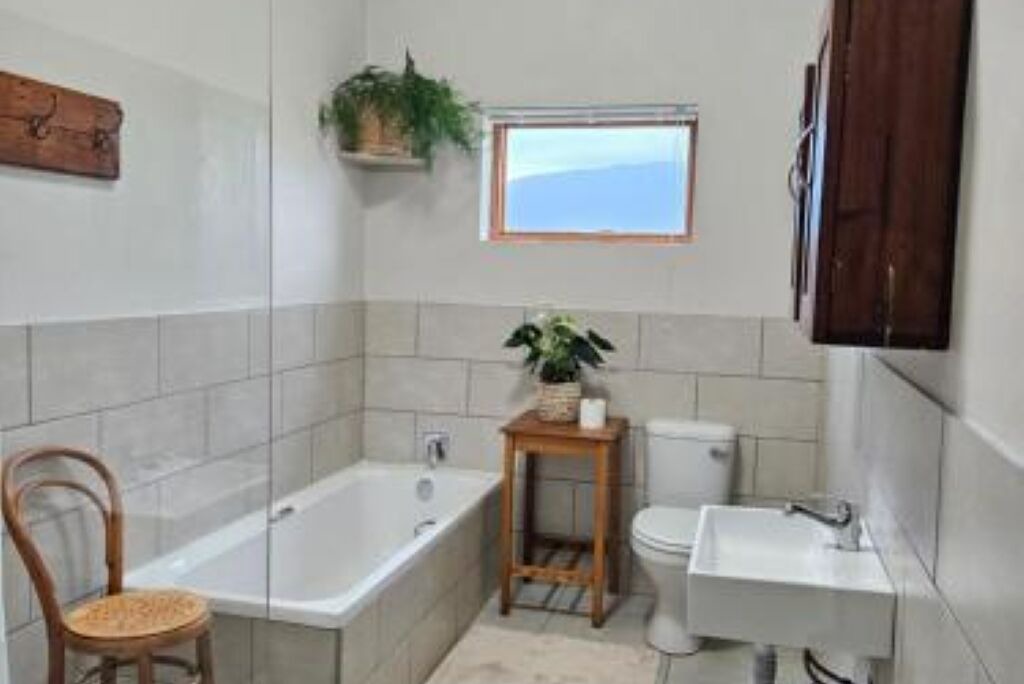 Photo of Bathroom in Swellendam