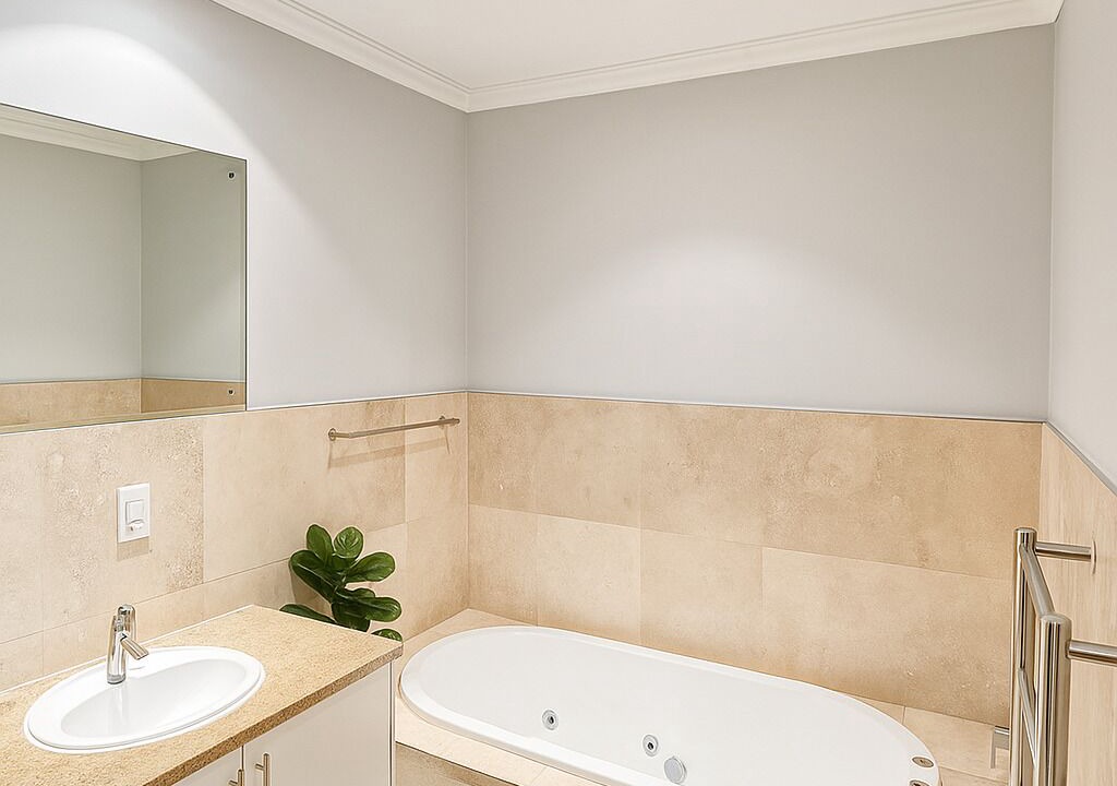 Photo of Bathroom in Simondium