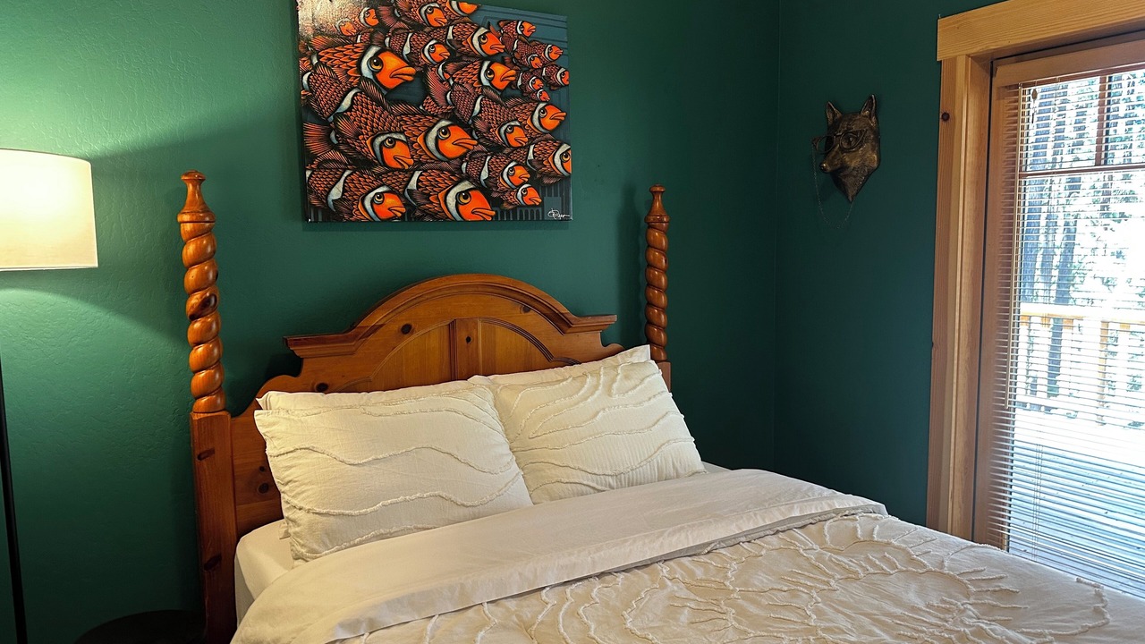 Photo of Bedroom in Graeagle