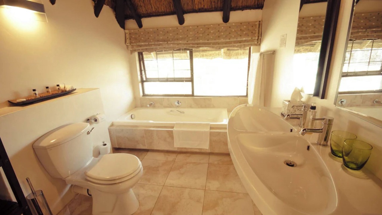 Photo of Bathroom in Lone Hill