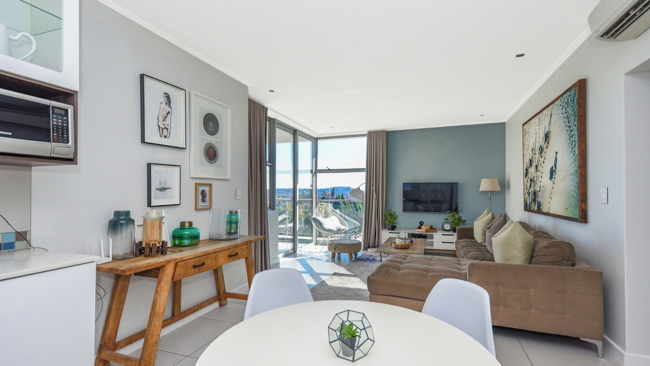 Photo of Livingroom in Greater Johannesburg Metropolitan Area