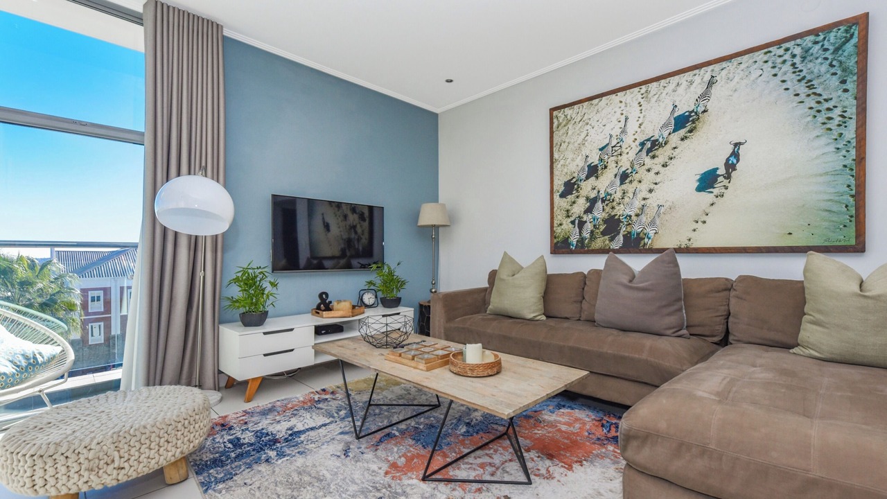 Photo of Livingroom in Greater Johannesburg Metropolitan Area