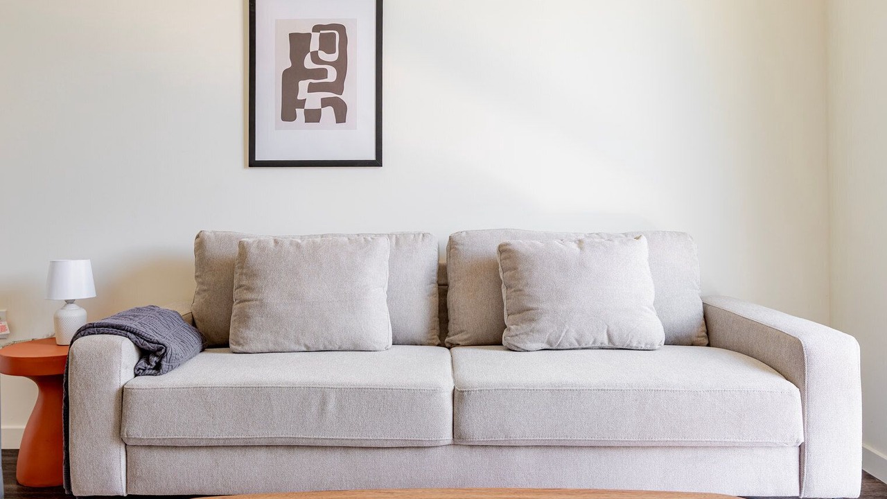 Photo of Livingroom in Alameda