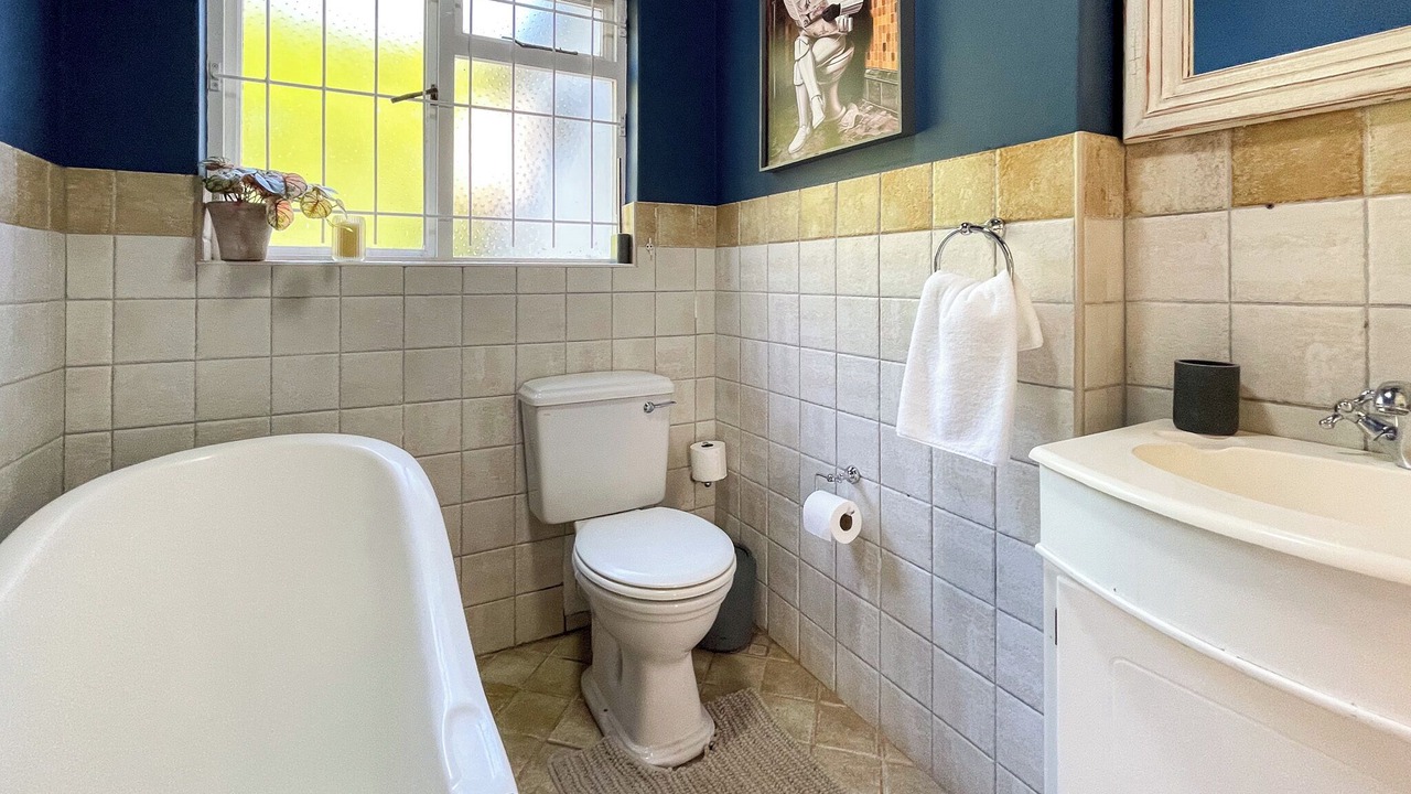 Photo of Bathroom in Scott Estate