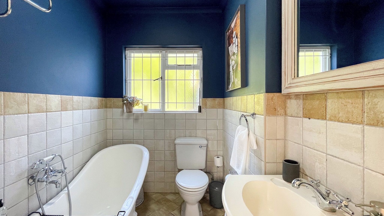Photo of Bathroom in Scott Estate