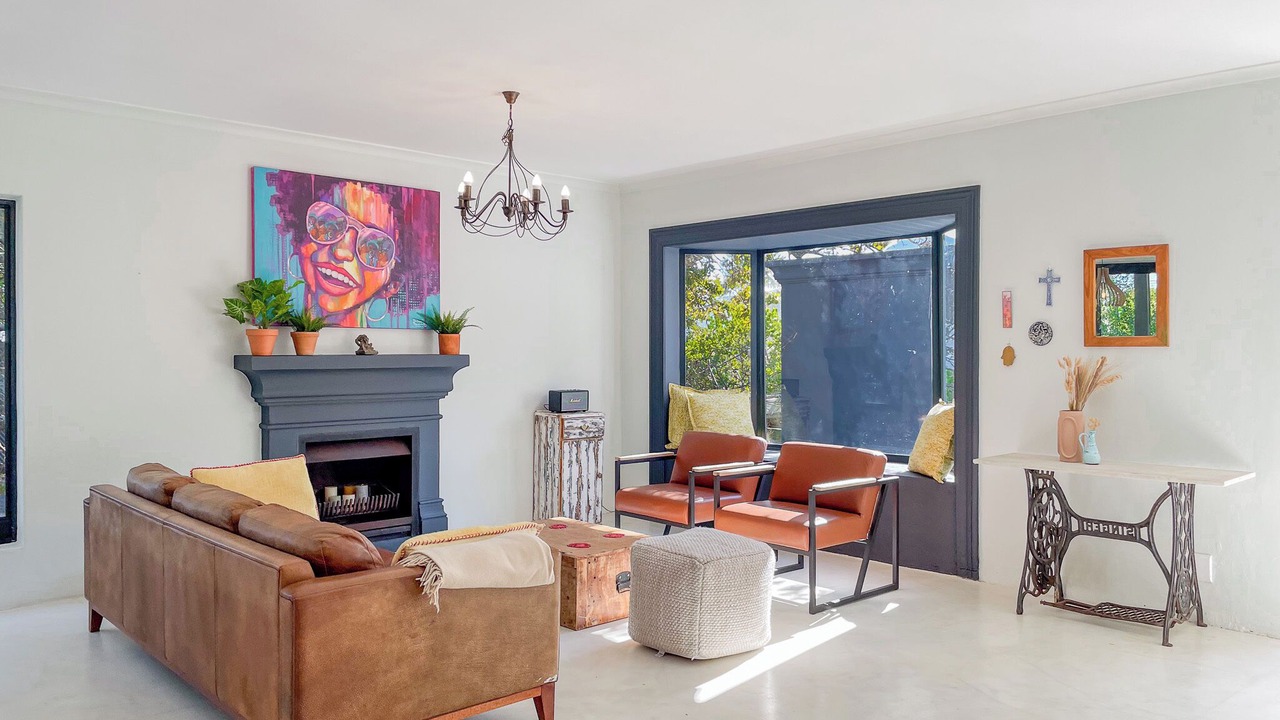 Photo of Livingroom in Scott Estate