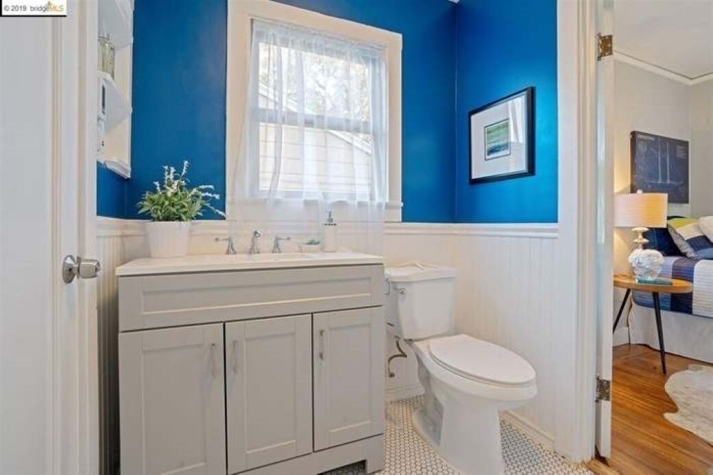 Photo of Bathroom in Oakland