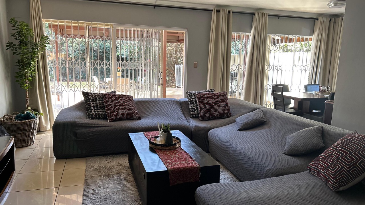 Photo of Livingroom in Pretoria