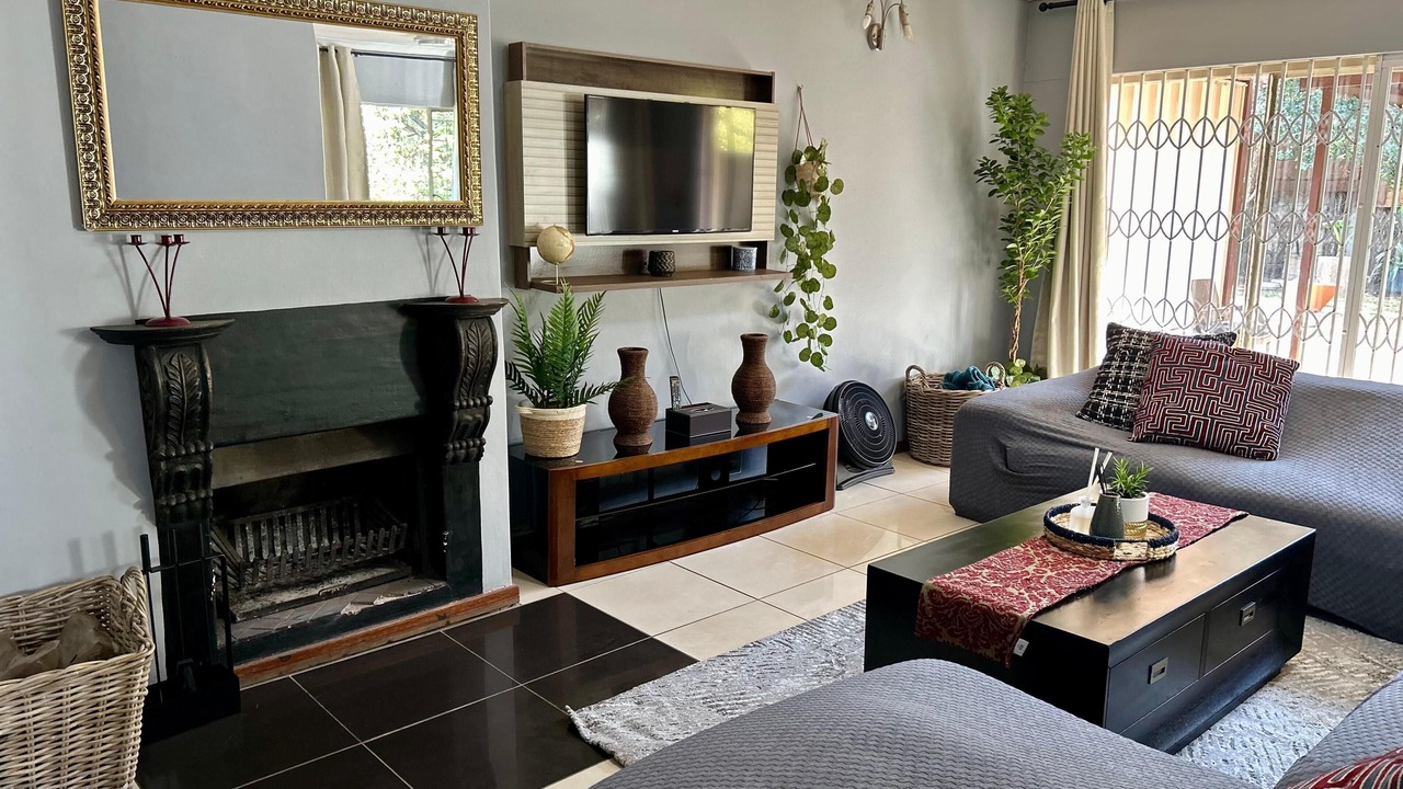 Photo of Livingroom in Pretoria