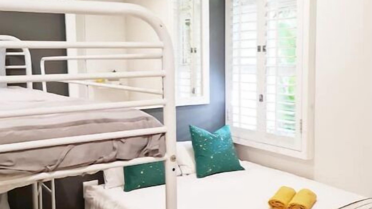 Photo of Bedroom in Selection Beach