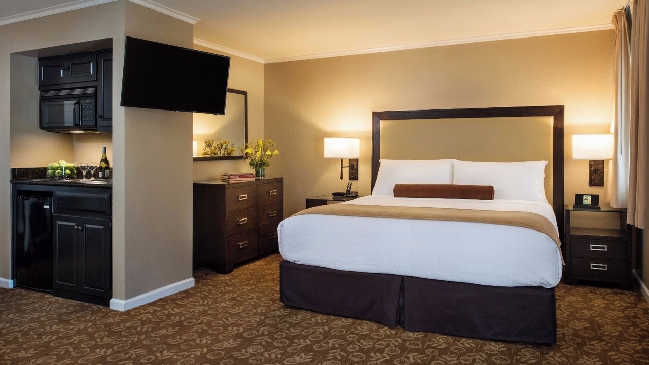 Photo of Bedroom in Barron Park