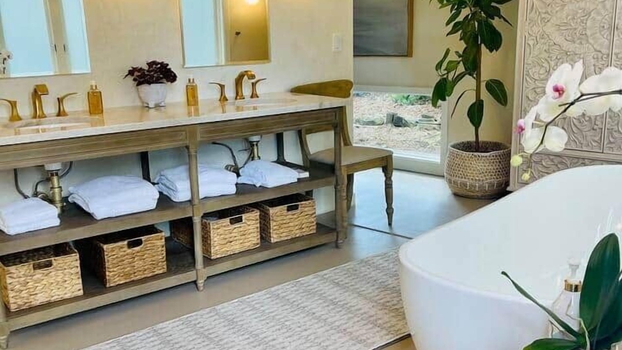 Photo of Bathroom in Freestone