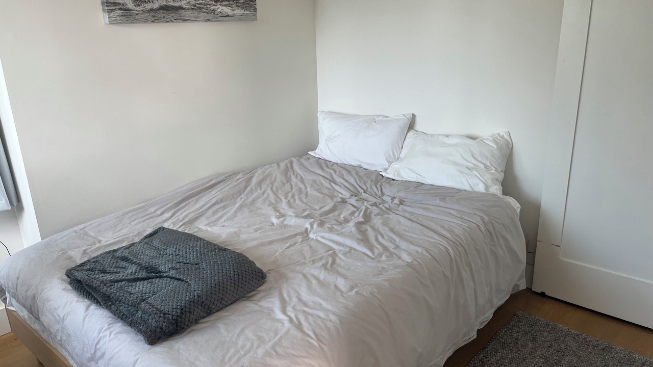 Photo of Bedroom in Moss Beach